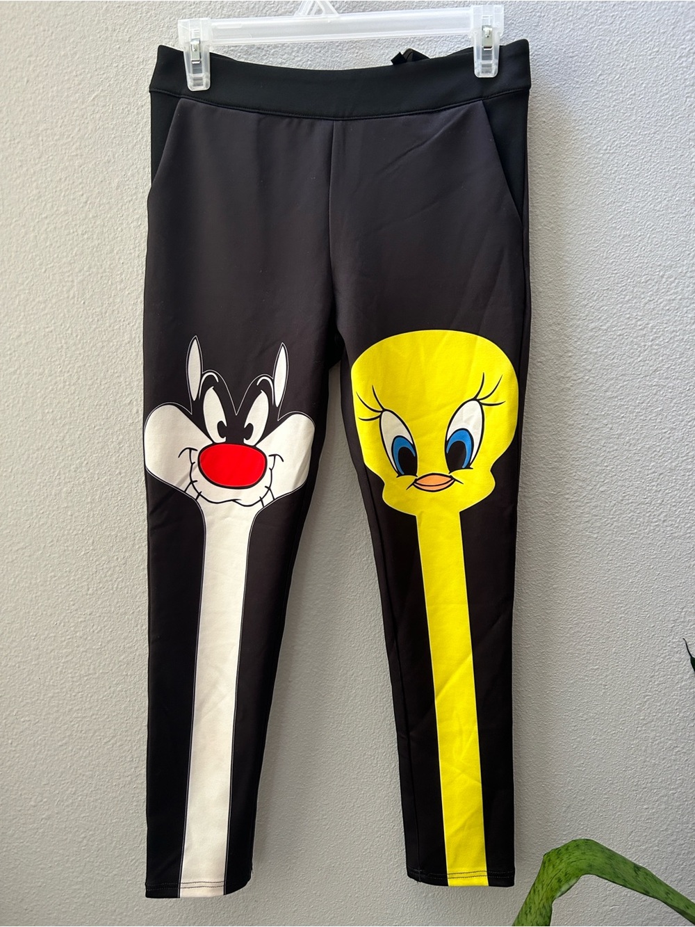 Alexander McQueen Black Tweety & Sylvester Leggings S